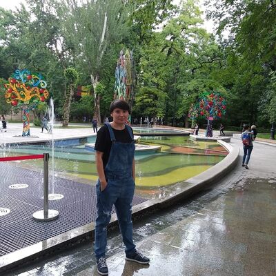  ,   Diana, 42 ,   ,   , c 
