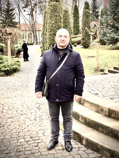  ,   Petru, 52 ,   ,   , c , 