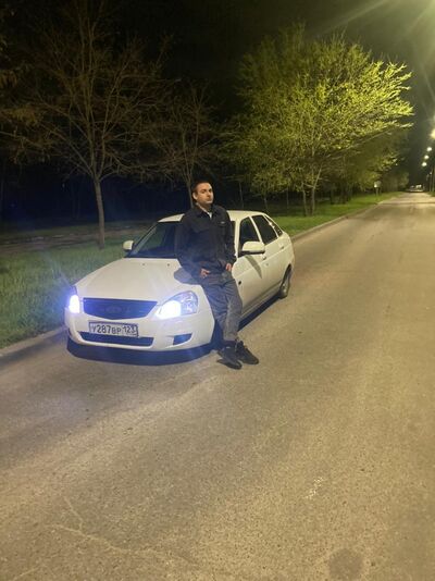  --,   Roman, 26 ,   ,   