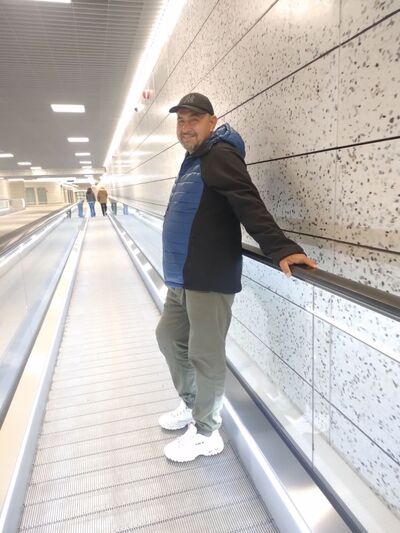  ,   Aliaksander, 52 ,   ,   , c 