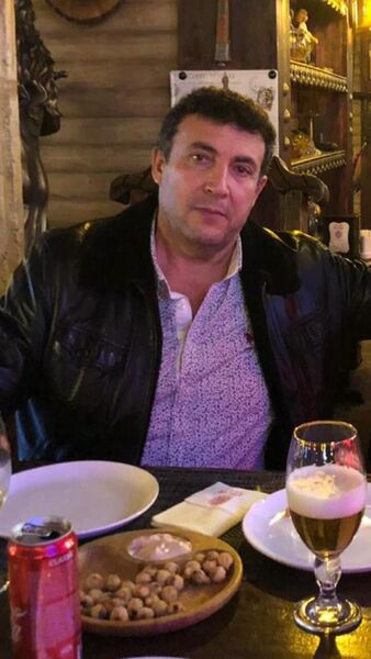  ,   Murad, 52 ,     , 