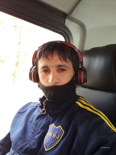  ,   Carlos, 40 ,   ,   
