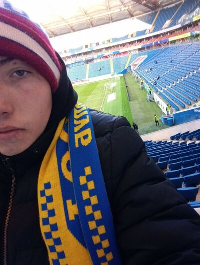  ,   Ruslan, 22 ,   ,   