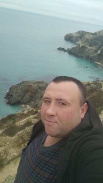  ,   Konstantin, 31 ,   ,   
