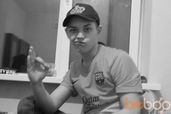  3421410  Lil Silay, 30 ,    