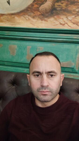  ,   Alik, 43 ,   c 