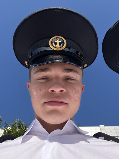  ,   Ruslan, 21 ,   ,   