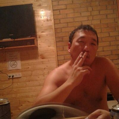  ,   Major, 39 ,   ,   , c 