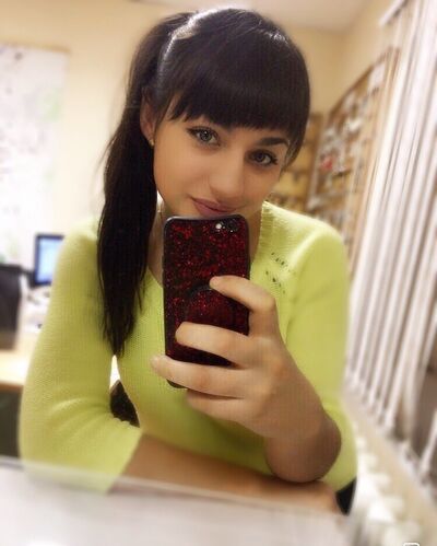  ,   Lilia, 27 ,   ,   , c 