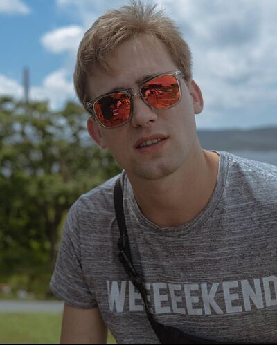  ,   , 28 ,   , 