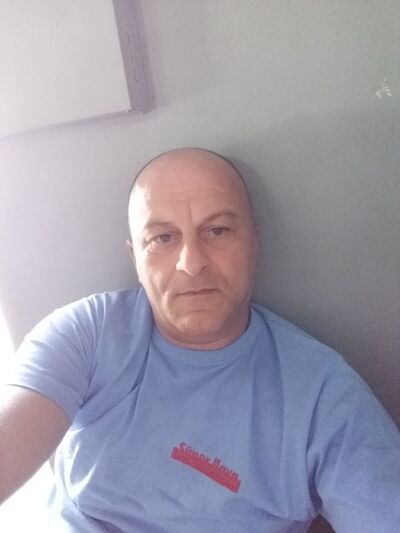  ,   Gio, 49 ,   ,   , c 