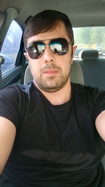  ,   Artem, 32 ,   ,   
