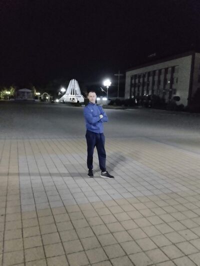  ,   Petru, 37 ,   ,   