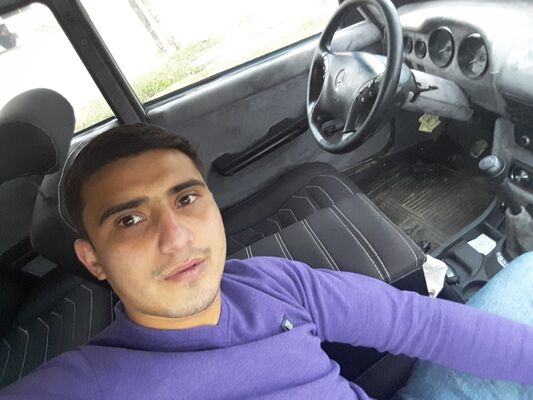  ,   Farrux, 34 ,   