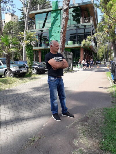  ,   Iuza, 56 ,     , c 