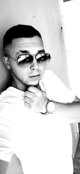  ,   Alexander, 25 ,   ,   