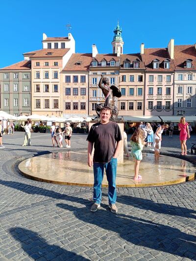  ,   Denis, 40 ,   