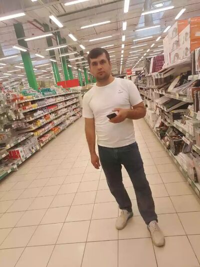  ,   Salim, 31 ,   ,   