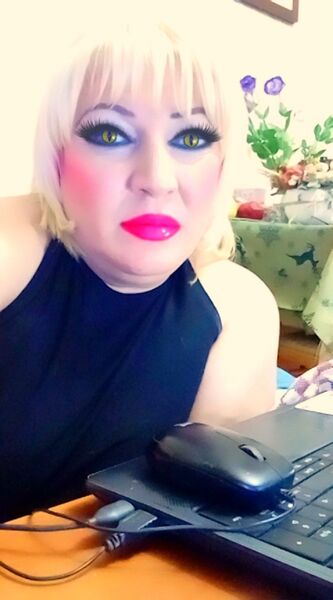  ,   ILONA, 41 ,   ,   , c 