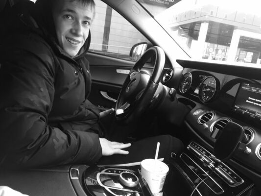  ,   Denis, 27 ,   ,   , c 