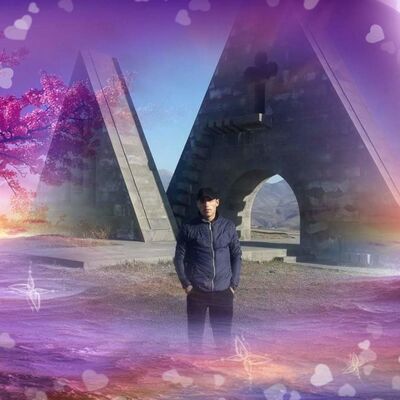  ,   Armen, 36 ,   ,   
