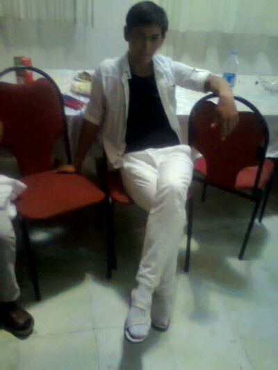  ,   Malik, 30 ,   ,   , c , 