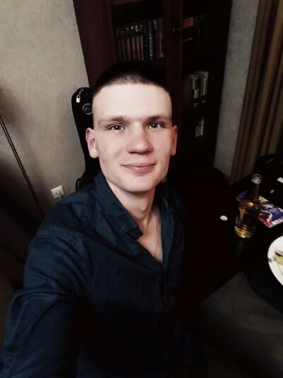  ,   Max, 27 ,   ,   , c 