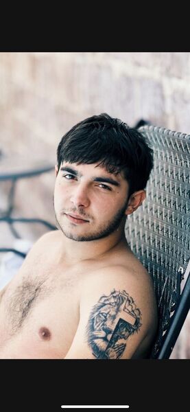  ,   Artur, 25 ,   ,   