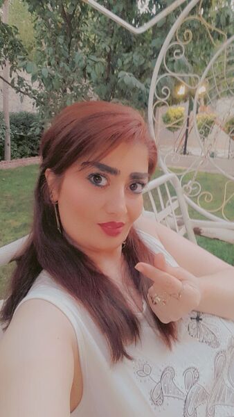  ,   Mandana, 43 ,   ,   