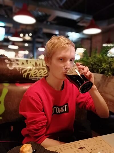  -,   Igor, 27 ,   ,   