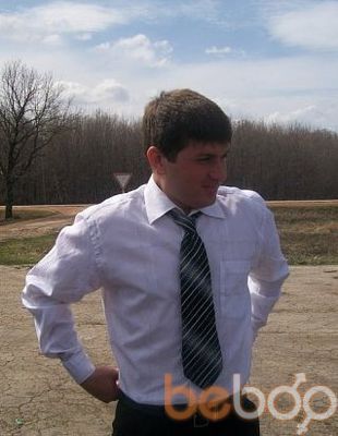  ,   Tom, 39 ,   