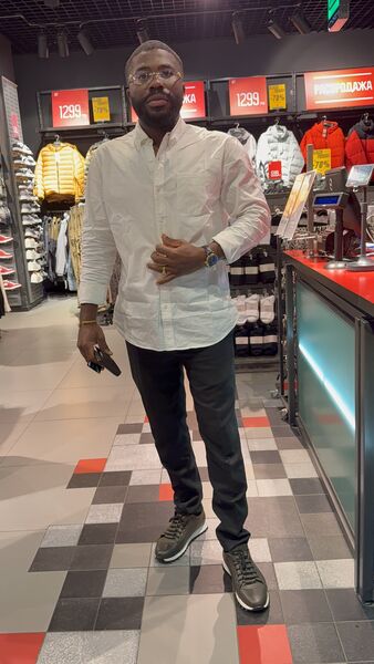   ,   Billy, 25 ,   ,   