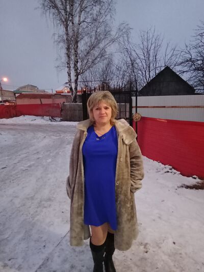  ,   Marina, 44 ,     , c 