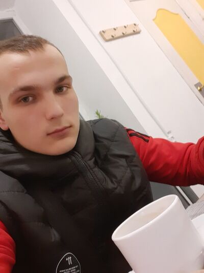  ,   Artem, 25 ,   ,   , c 