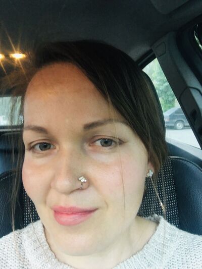  ,   Elvira, 40 ,   ,   , c , 
