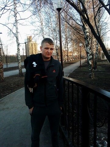  ,   DENIS, 33 ,   