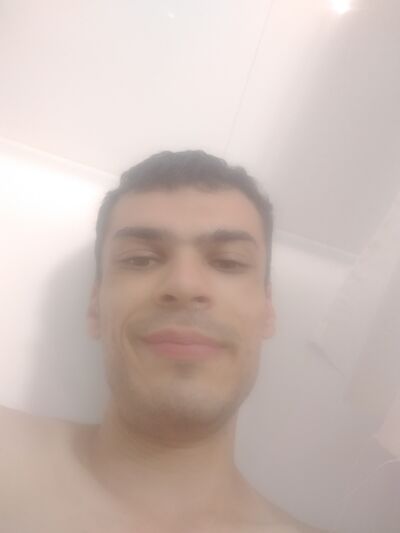 ,   Robert, 28 ,   ,   