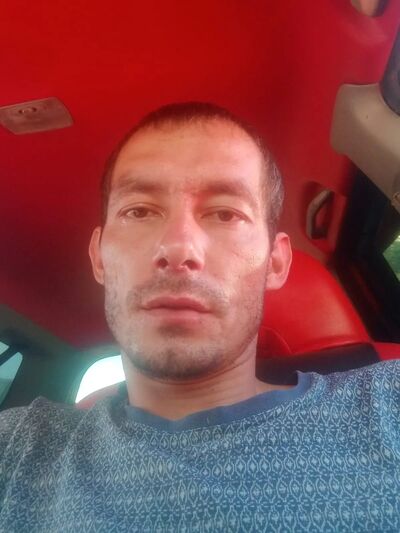  ,   Egorek, 33 ,   ,   