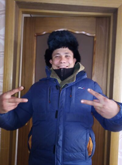  ,   Vladimir, 33 ,   ,   