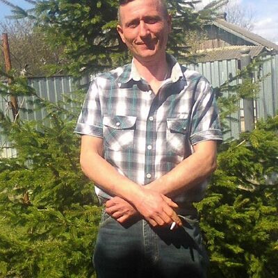  ,   Oleg, 49 ,  