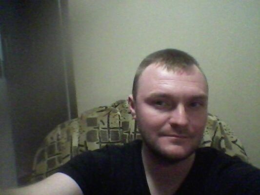  ,   Artem, 37 ,   