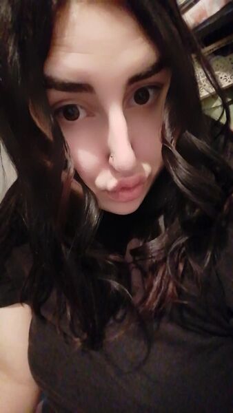  ,   Natalia, 23 ,   