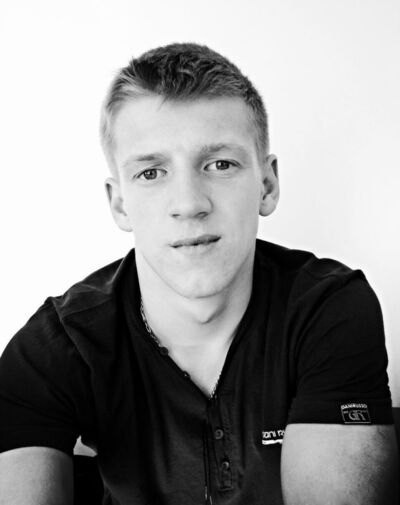  ,   , 27 ,   