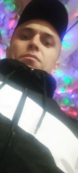  ,   Bizee, 33 ,   ,   