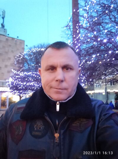  ,   Roman, 52 ,   c 