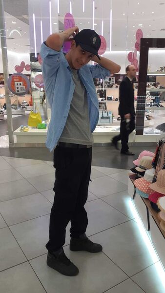  ,   Sofian, 31 ,   ,   