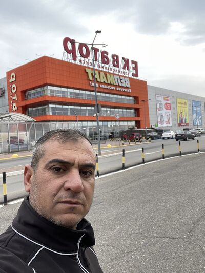 Frankfurt am Main,   Murat, 25 ,   ,   
