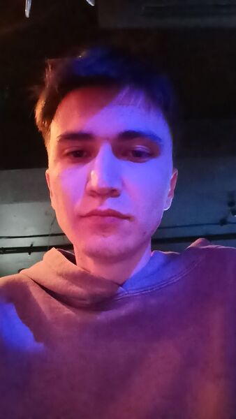  ,   Jon, 24 ,   , 