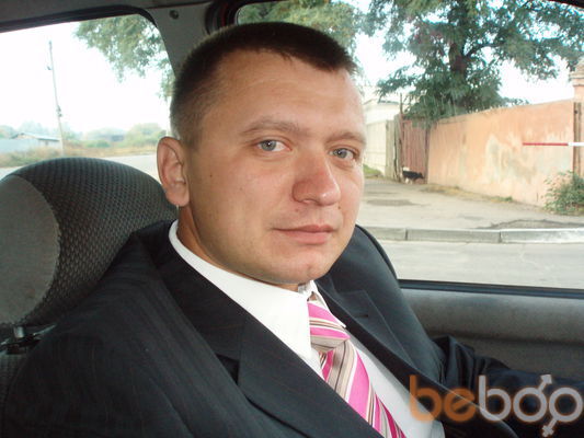  ,   Vitaliy, 48 ,   