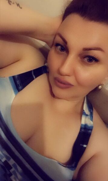  ,   Denizka, 40 ,   ,   